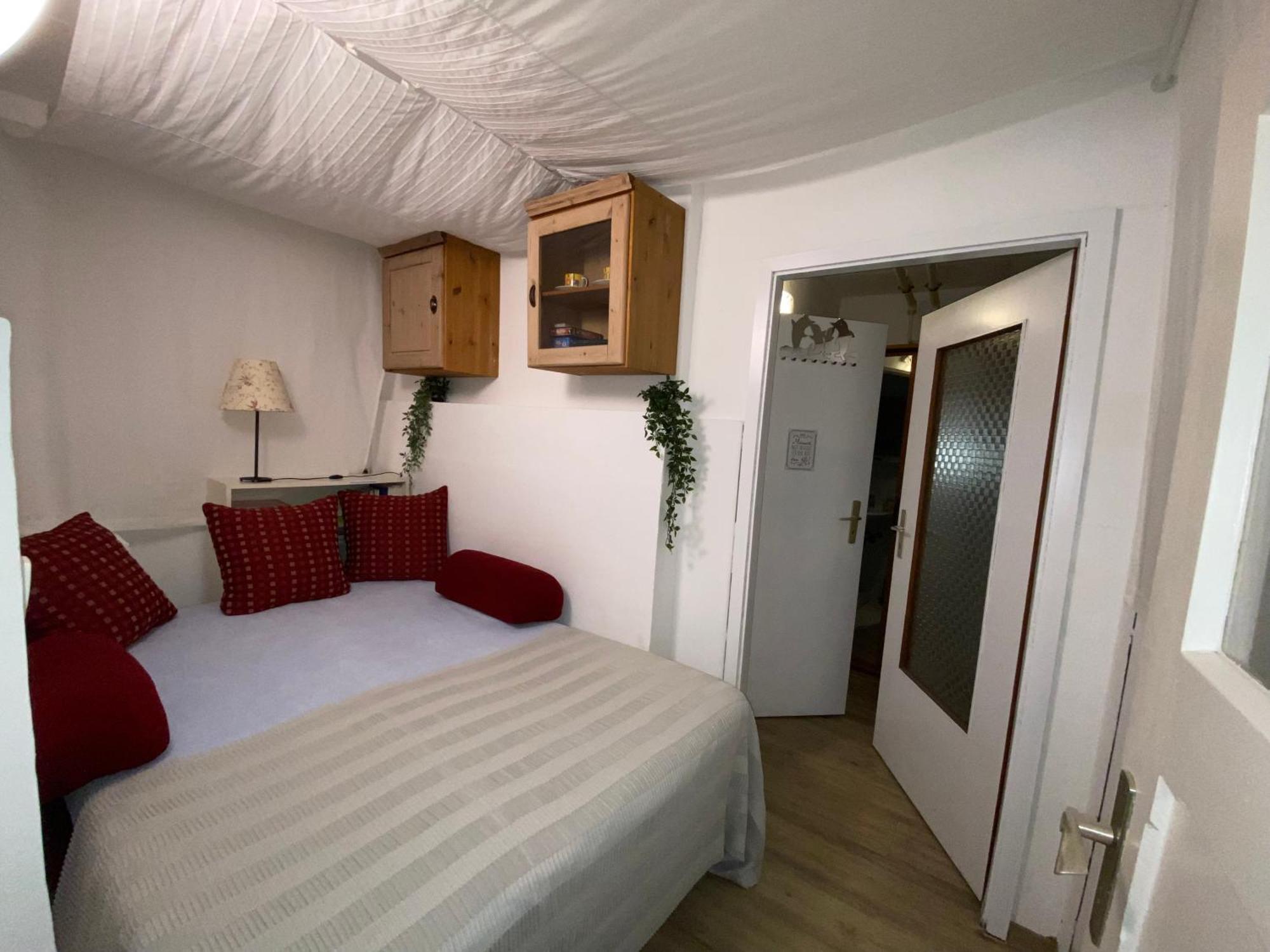 Fiala Home Neumünster Екстериор снимка